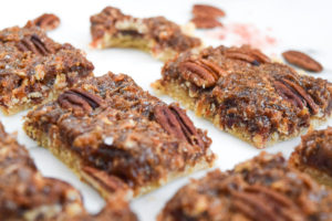 Read more about the article Pecan Pie Bars