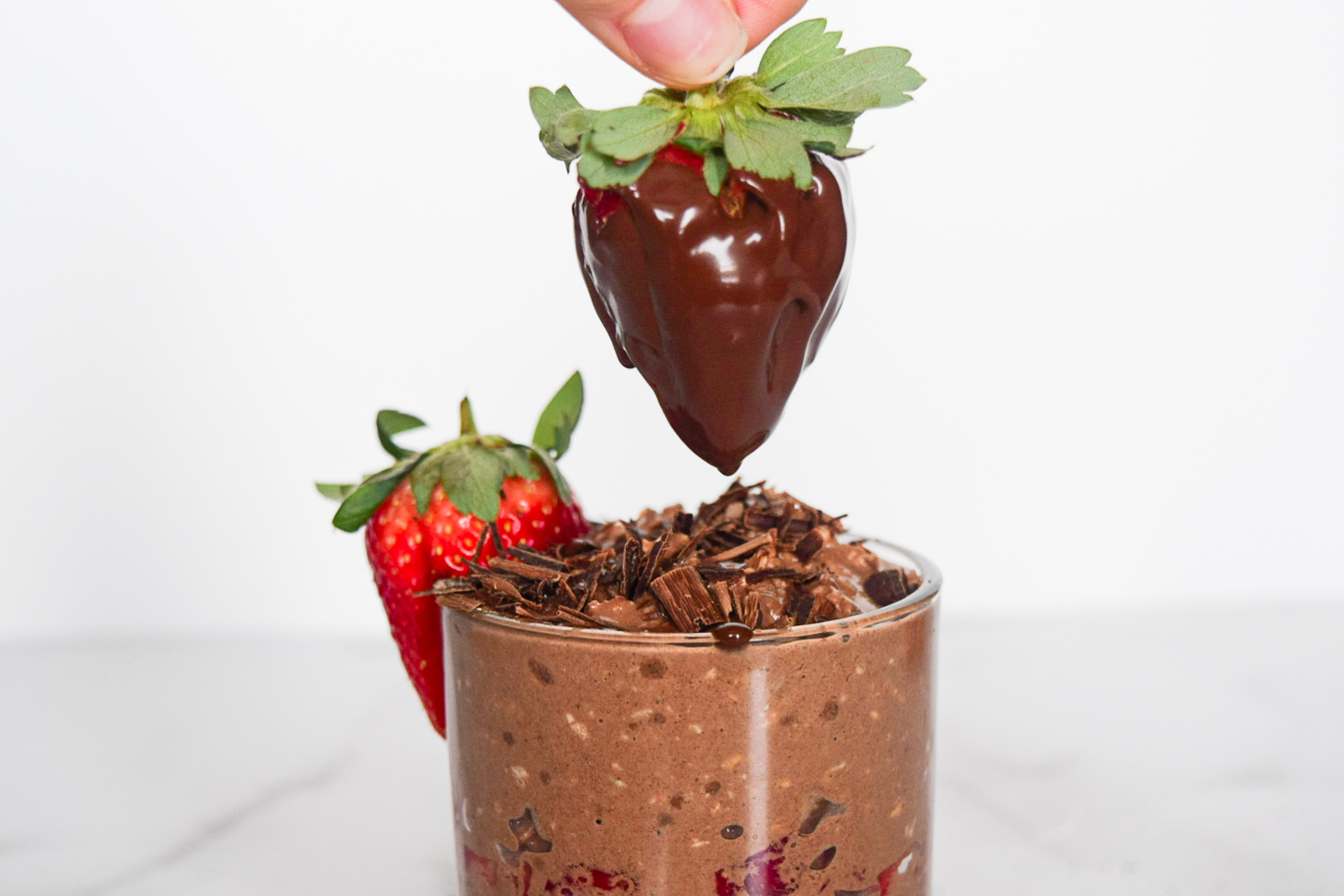 Chocolate covered strawberry overnight oats